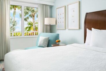هتل Hilton Garden Inn Key West / The Keys Collection