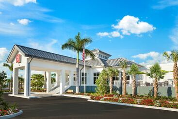 هتل Hilton Garden Inn Key West / The Keys Collection