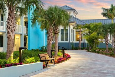 هتل Hilton Garden Inn Key West / The Keys Collection