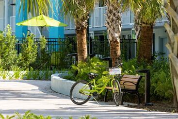 هتل Hilton Garden Inn Key West / The Keys Collection