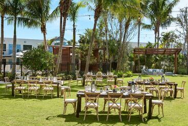هتل Hilton Garden Inn Key West / The Keys Collection
