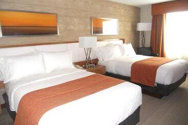 Iris Hotel Cape Cod