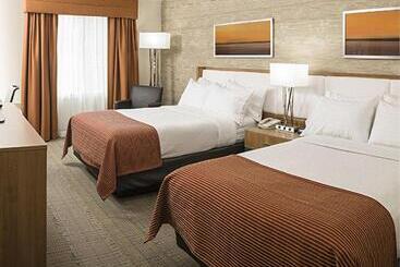 Iris Hotel Cape Cod