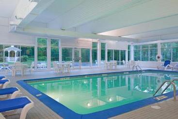 Iris Hotel Cape Cod
