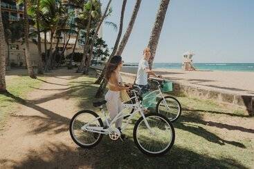 هتل Kaimana Beach