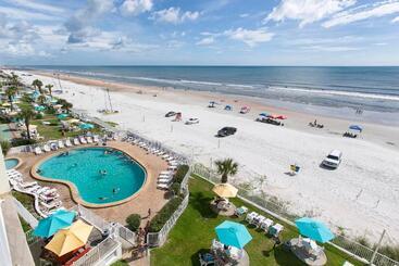 هتل Perry S Oceanedge Resort