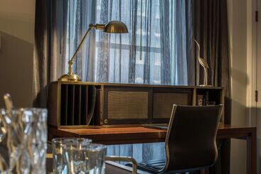 هتل Phillips Kansas City Curio Collection By Hilton