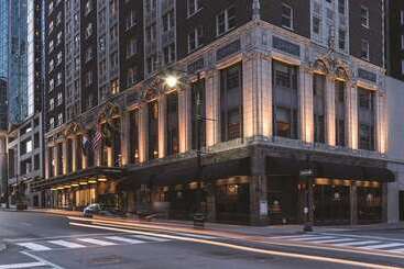 هتل Phillips Kansas City Curio Collection By Hilton