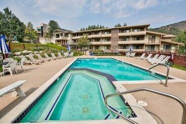 هتل Pokolodi Lodge