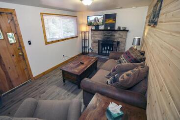 هتل Ponderosa Lodge