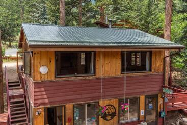 هتل Ponderosa Lodge