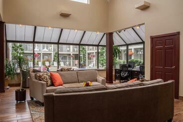 호텔 Ponderosa Inn Gresham