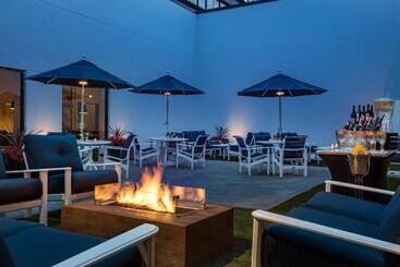 هتل Portland Sheraton At Sable Oaks