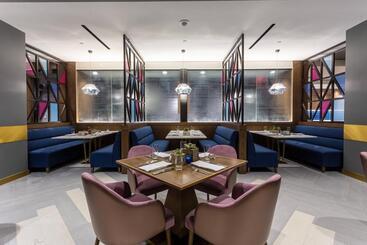 هتل Marriott Providence Downtown
