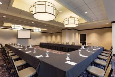 ホテル Radisson Blu  Fargo