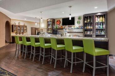 Radisson Hotel Colorado Springs Airport