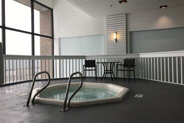 Radisson Hotel Duluth Harborview