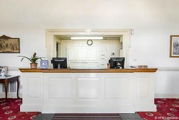 هتل Rodeway Inn Historic