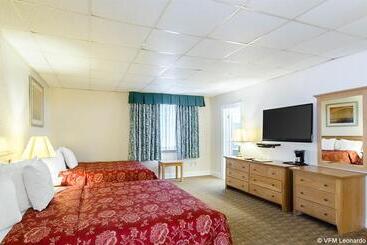 هتل Rodeway Inn Historic