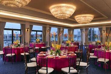 هتل Sheraton San Diego Resort