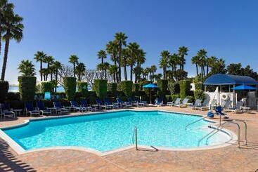 هتل Sheraton San Diego Resort
