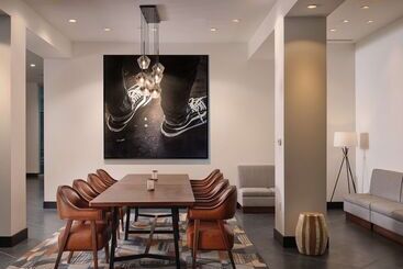 هتل The Landing At Hampton Marina, Tapestry Collection By Hilton