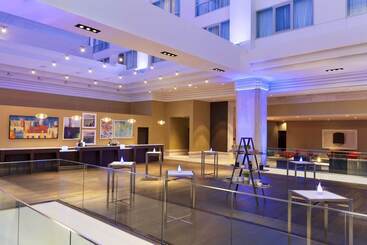 هتل The Royal Sonesta Minneapolis Downtown