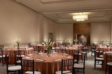 ホテル The Westin San Diego Gaslamp Quarter