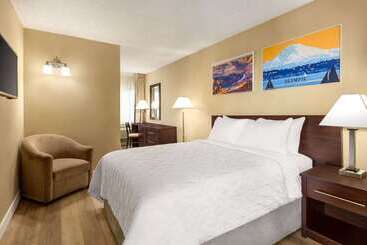 هتل Travelodge By Wyndham Presidio San Francisco