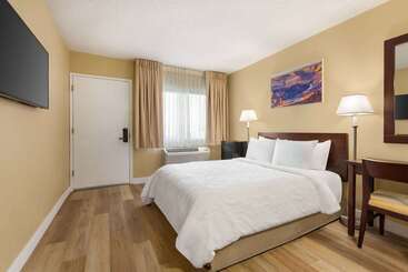 هتل Travelodge By Wyndham Presidio San Francisco