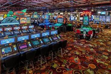 هتل Tropicana Laughlin