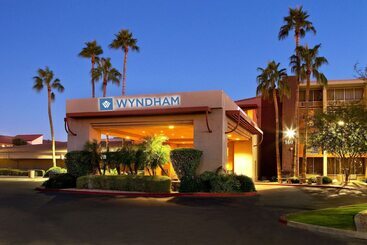 هتل Wyndham Phoenix Airport   Tempe