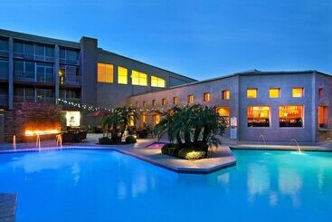 هتل Wyndham Phoenix Airport   Tempe