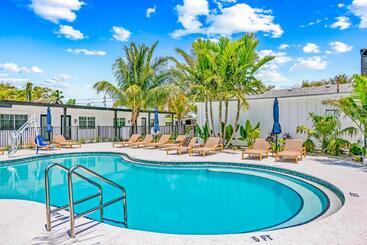 مُتل Pelican Post At Anna Maria Island Inn
