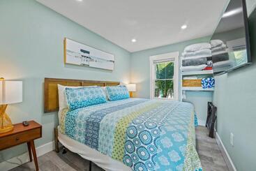 مُتل Pelican Post At Anna Maria Island Inn