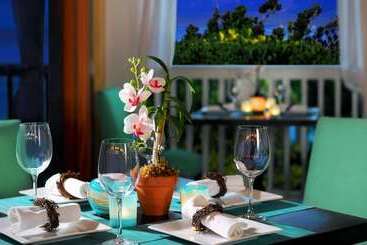 Ocean Key Resort & Spa