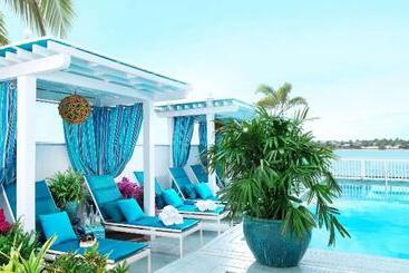 Ocean Key Resort & Spa