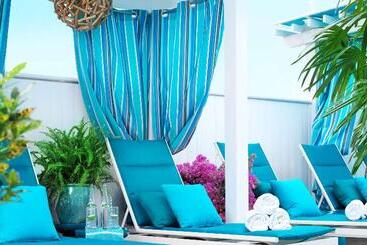 Ocean Key Resort & Spa