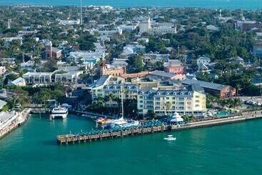 Ocean Key Resort & Spa
