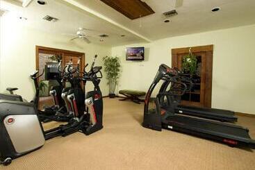 Park Shore Resort By Sunstream