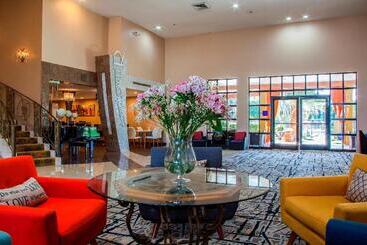 אתר נופש Tucson City Center, Ascend  Collection