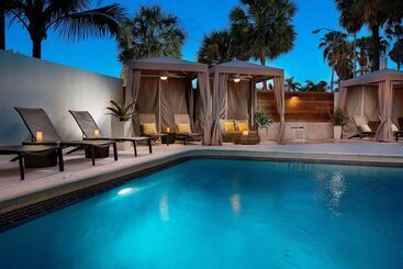 هتل Aloft Miami Dadeland
