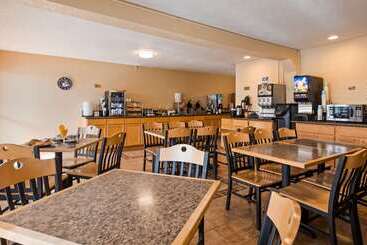 هتل Best Western Americana Inn