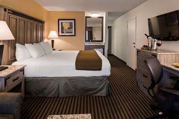 هتل Best Western Americana Inn