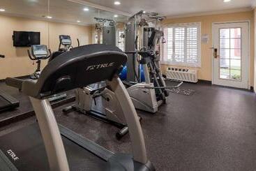 هتل Best Western Americana Inn