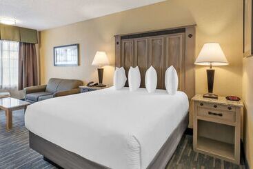 هتل Best Western Americana Inn