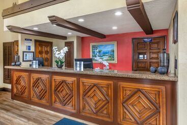 هتل Best Western Americana Inn