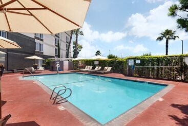 هتل Best Western Plus Commerce