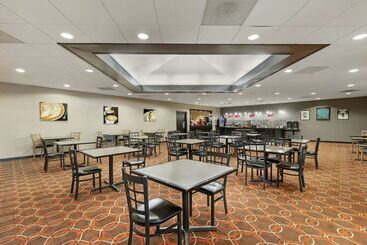 هتل Best Western Plus The Charles