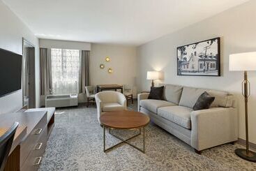 هتل Best Western Plus The Charles